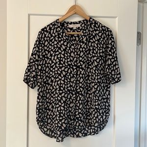 Loft short sleeve printed blouse